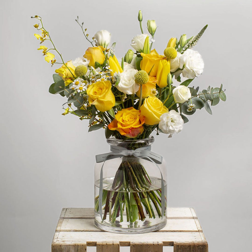 Sunny Side Bouquet With Vase