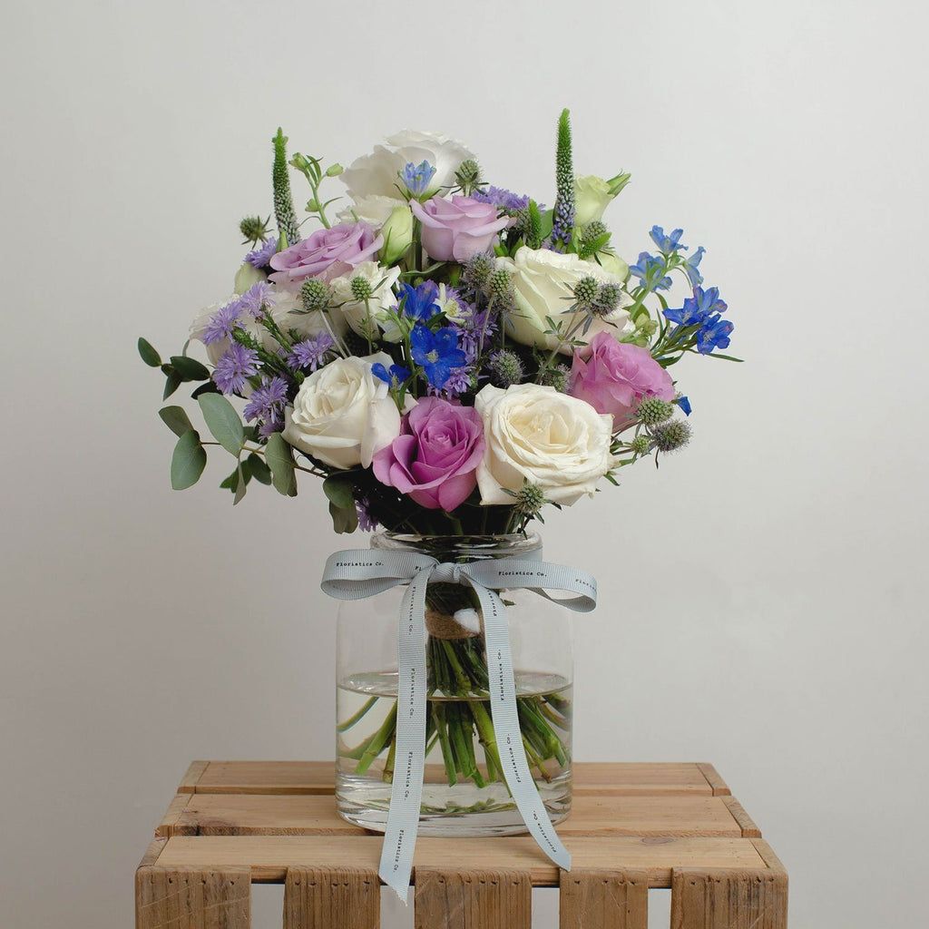 Mother's Day: Lilac Dream Bouquet With Vase
