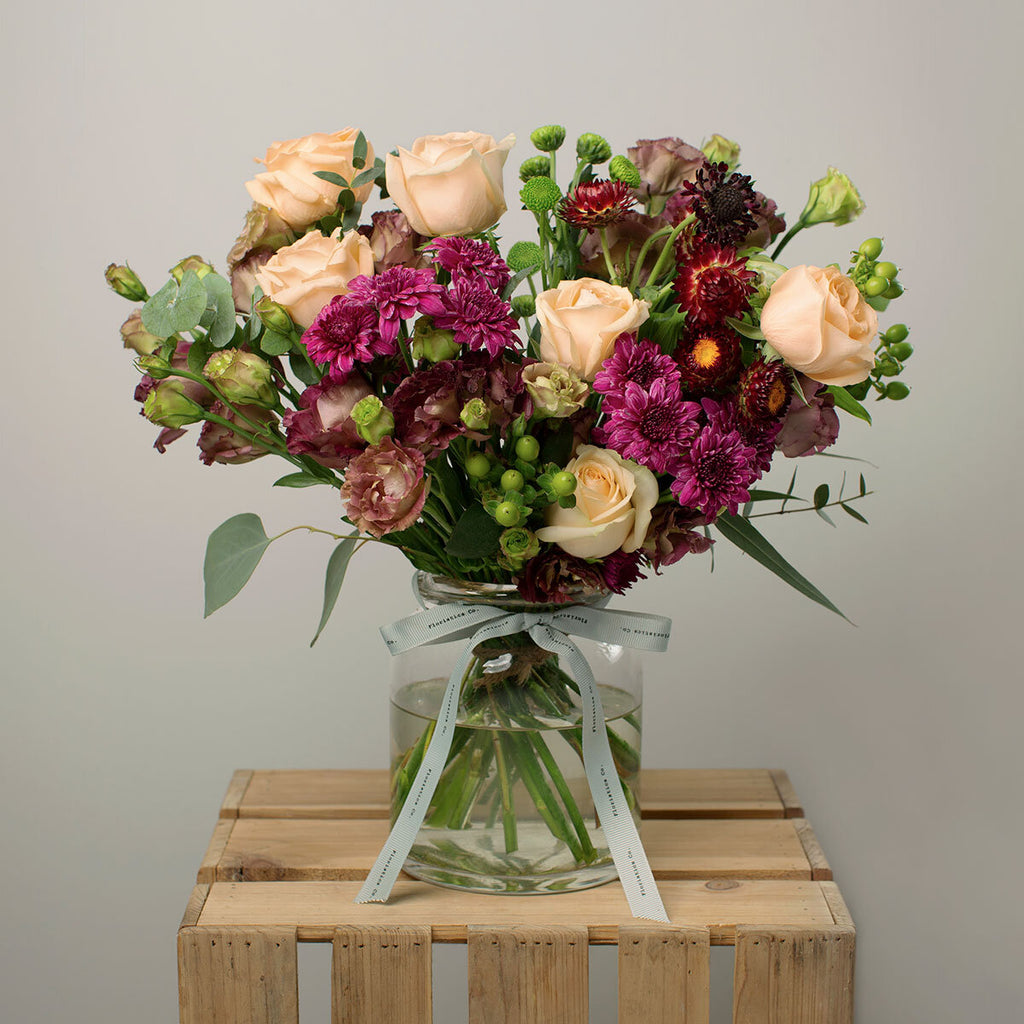 Peach Romance Bouquet With Vase